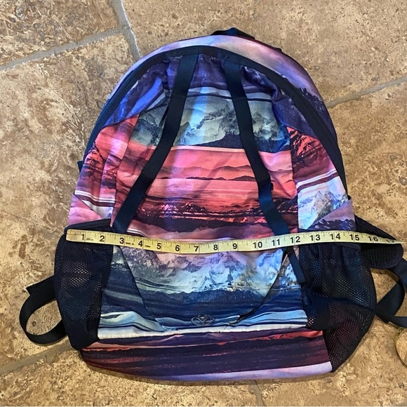 IVIVVA Lululemon Girls Multicolor Backpack - Picture 7 of 9